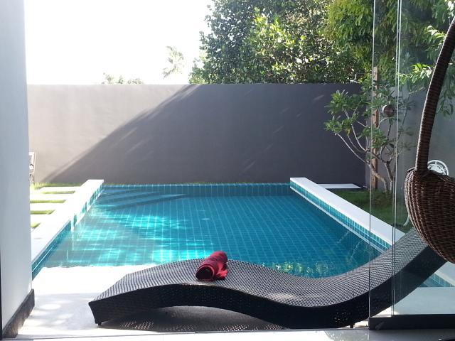 Rocking Chair Pool Villa Chaweng Beach Rum bild
